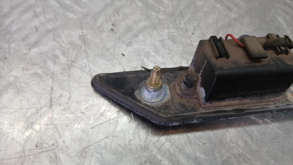 Audi A4 B6 Klappe Blende 2.0B 00-05 image 7
