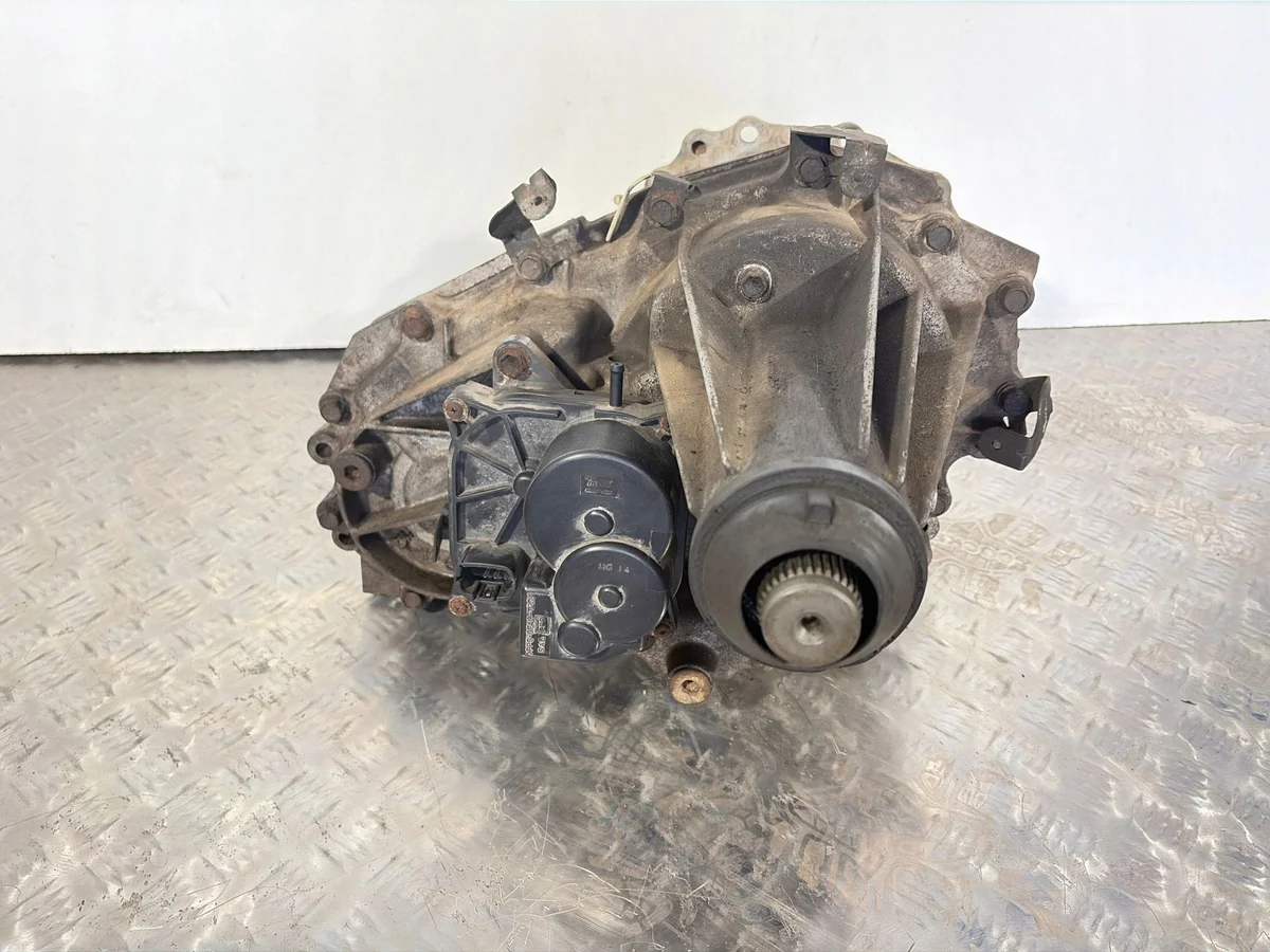 Nissan Navara D40 Caixa de Transferência 33100EA31B image 3