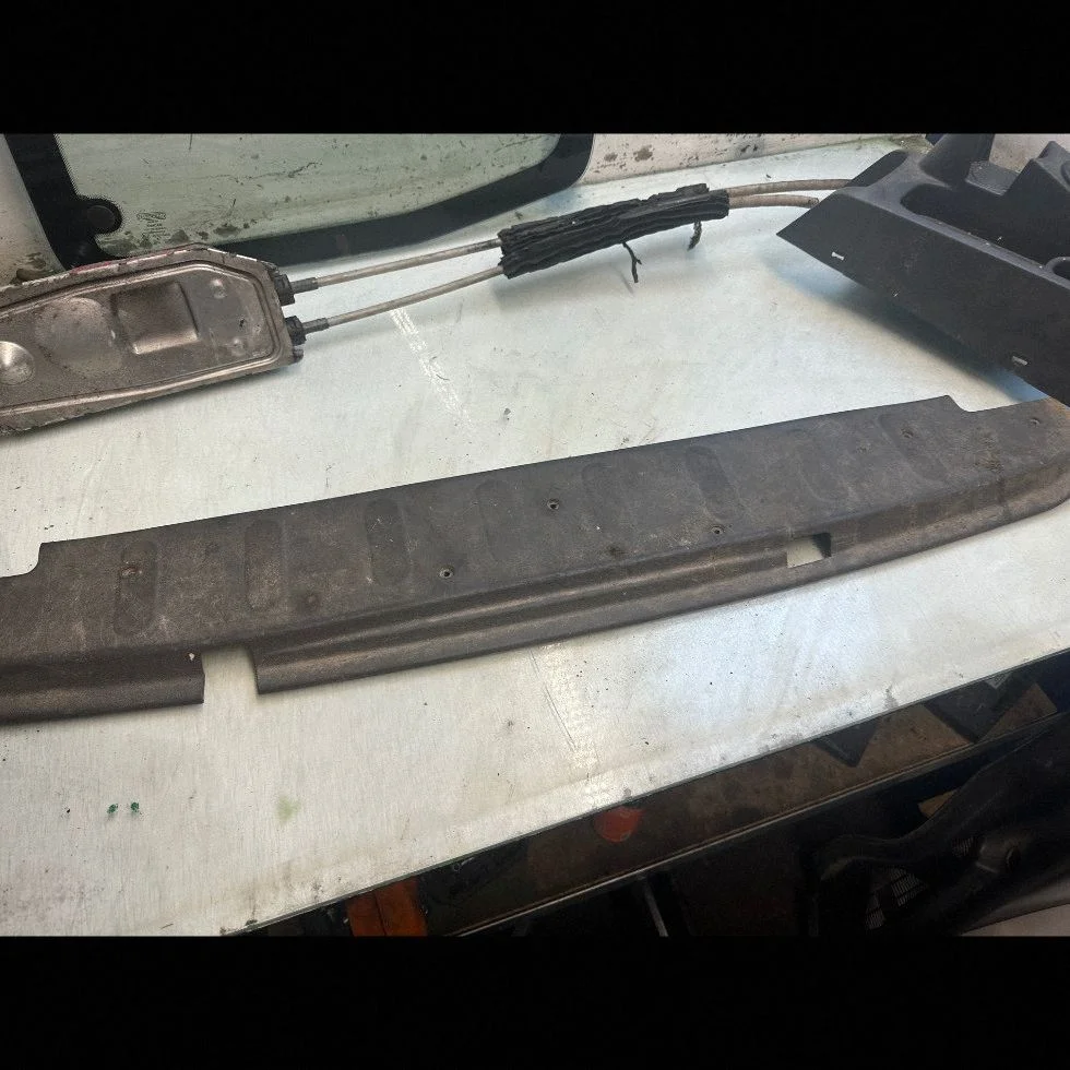 Soleira da bagageira Fiat Fiorino 1308760070
