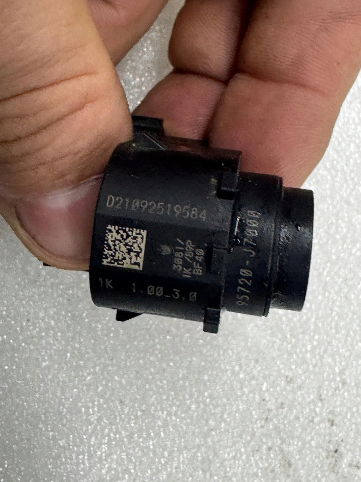 Parksensor vorne Kia Ceed ProCeed 95720J7000 image 3