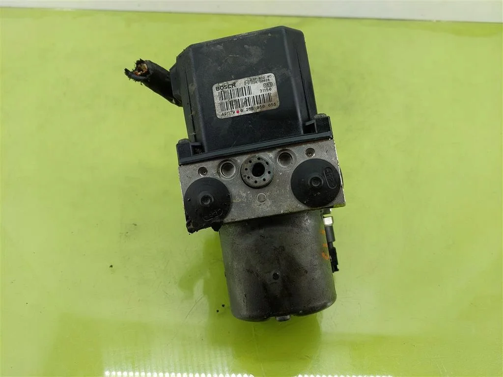 Pompa ABS VW Passat B5 FL 0265950055 image 6