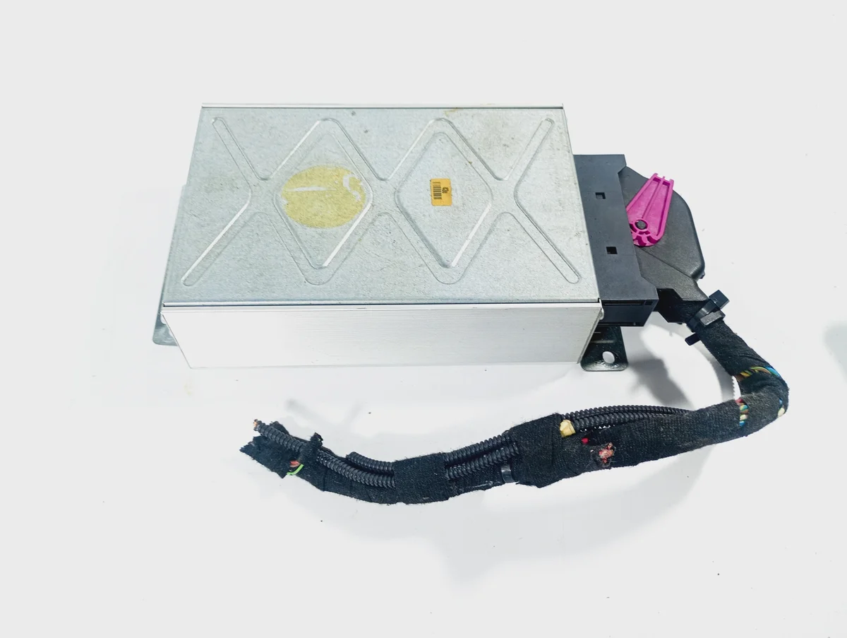Förstärkare Audi A6 C6 2005-2008 image 4