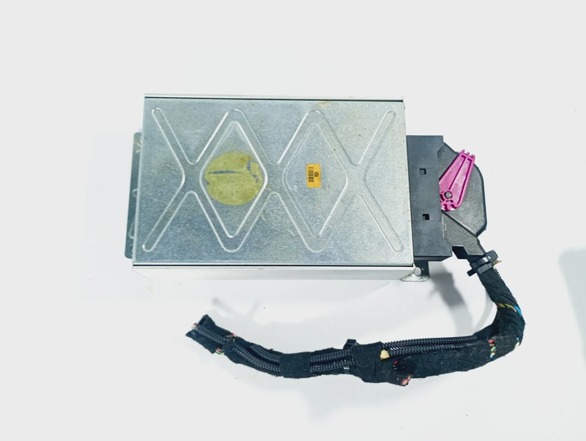 Förstärkare Audi A6 C6 2005-2008 image 5