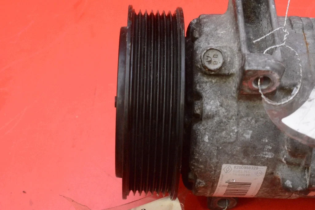 Compressor AC Renault Megane 3 8200958328 image 8
