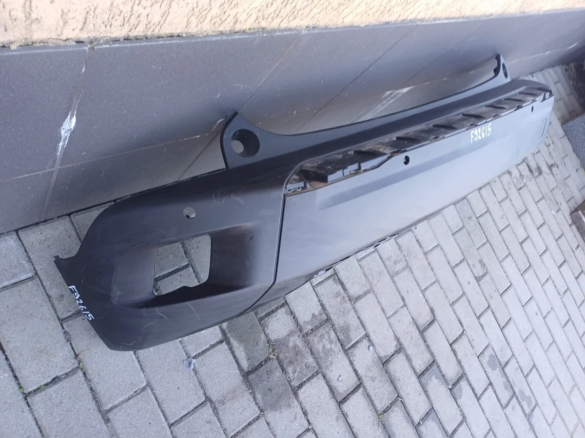 Peugeot 2008 II Stoßfänger hinten image 3