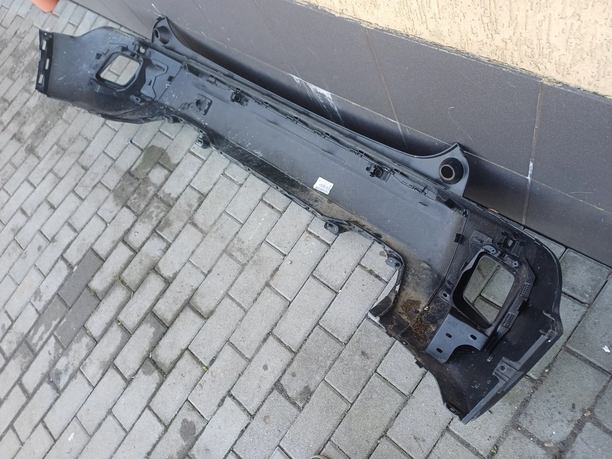 Peugeot 2008 II Stoßfänger hinten image 6