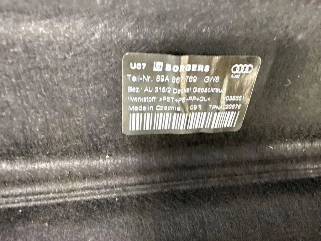 Audi Q4 e-tron Bagageruimteplank TPNA020576 image 7