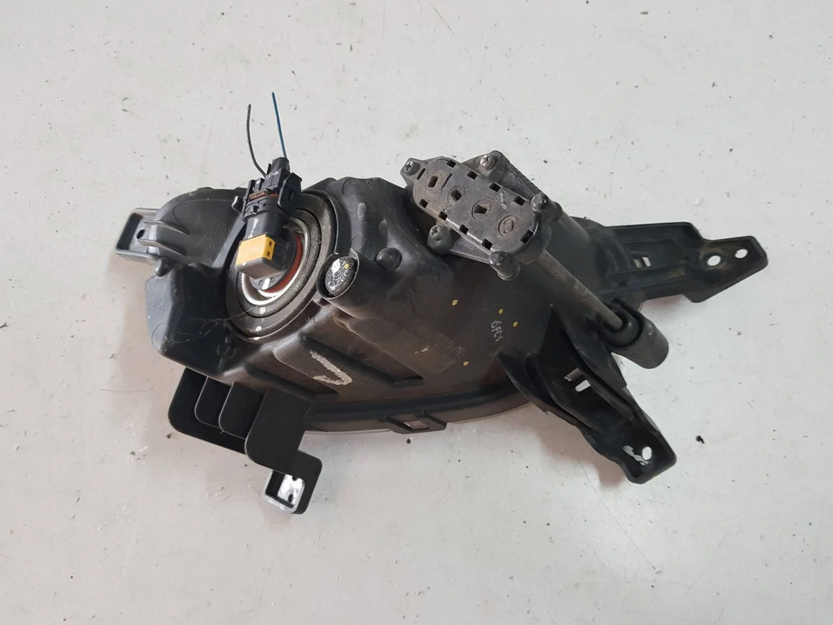 Hyundai Tucson III 15-17 Halogen Ajovalo Oikea image 4