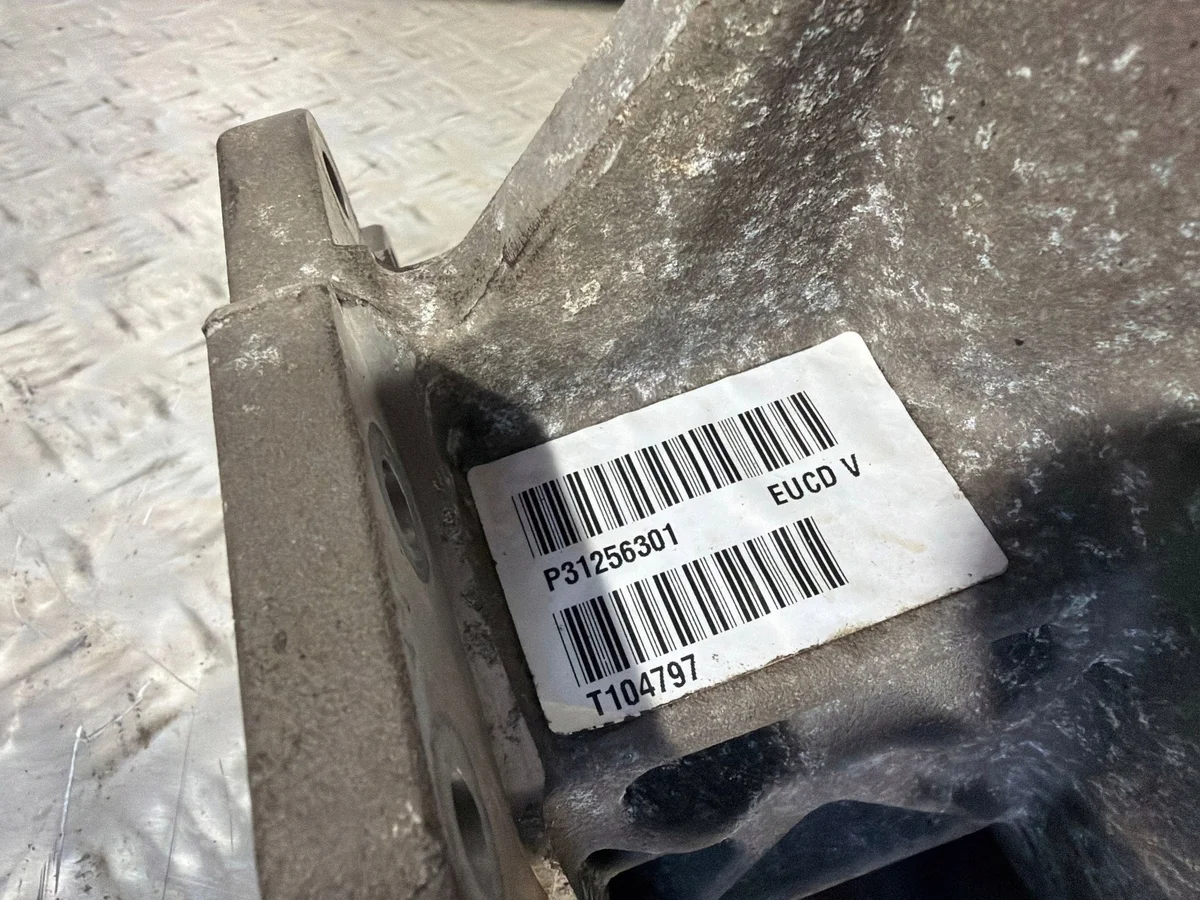 Caixa de transferência Volvo V70 36002479 image 9