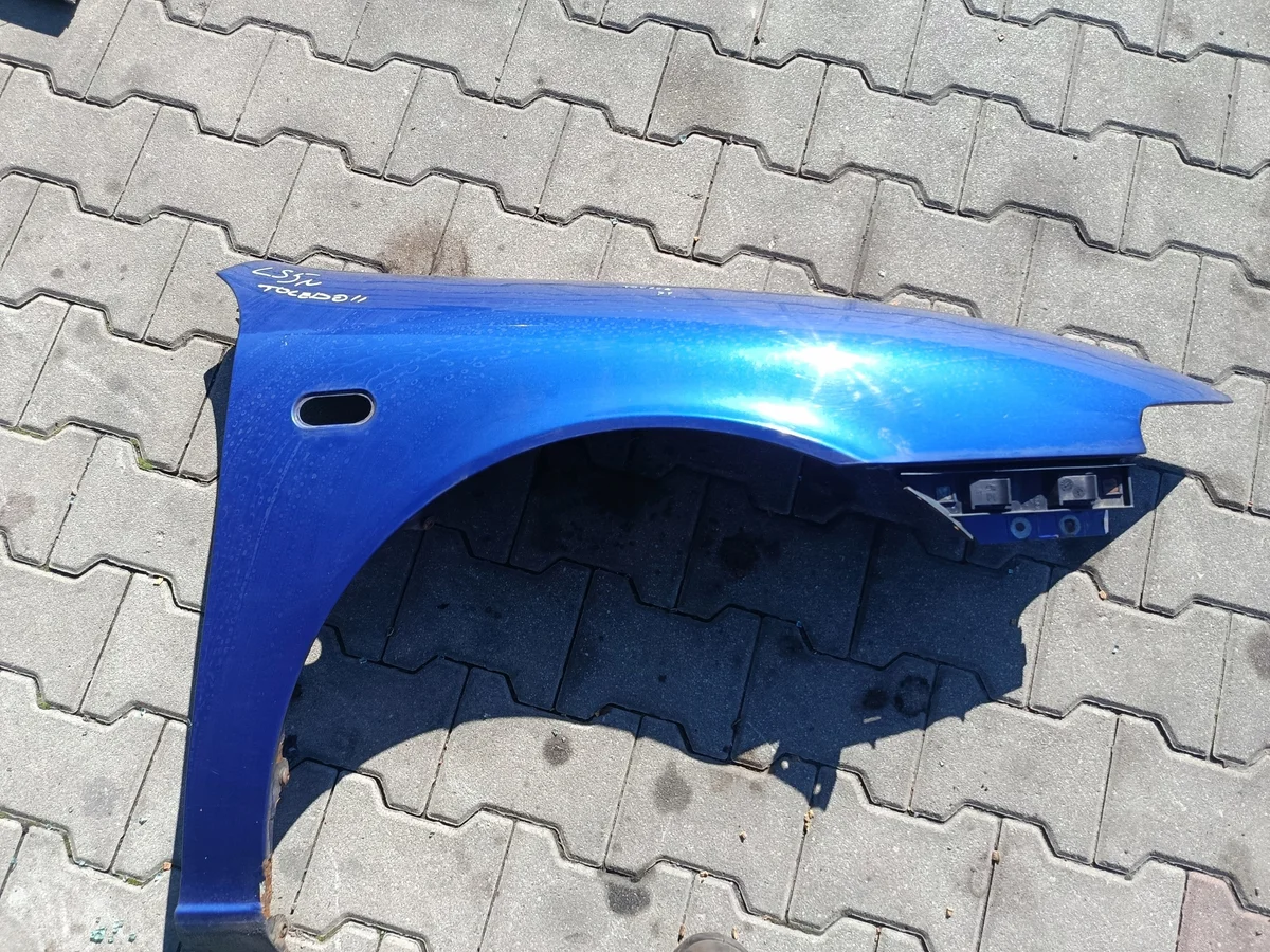 Aile Avant Droite Seat Toledo II