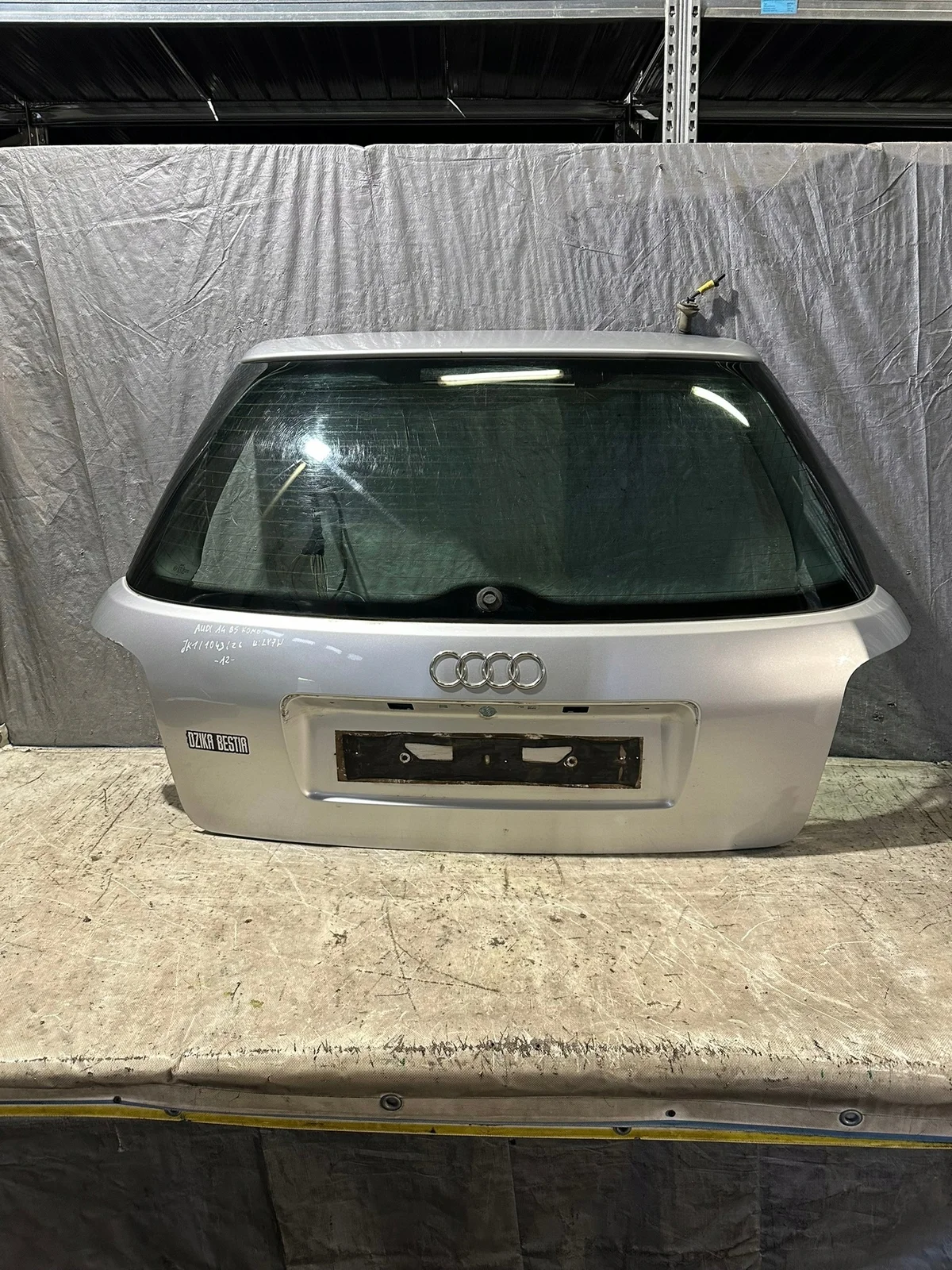 Heckklappe Audi A4 B5 Kombi LY7W gebraucht