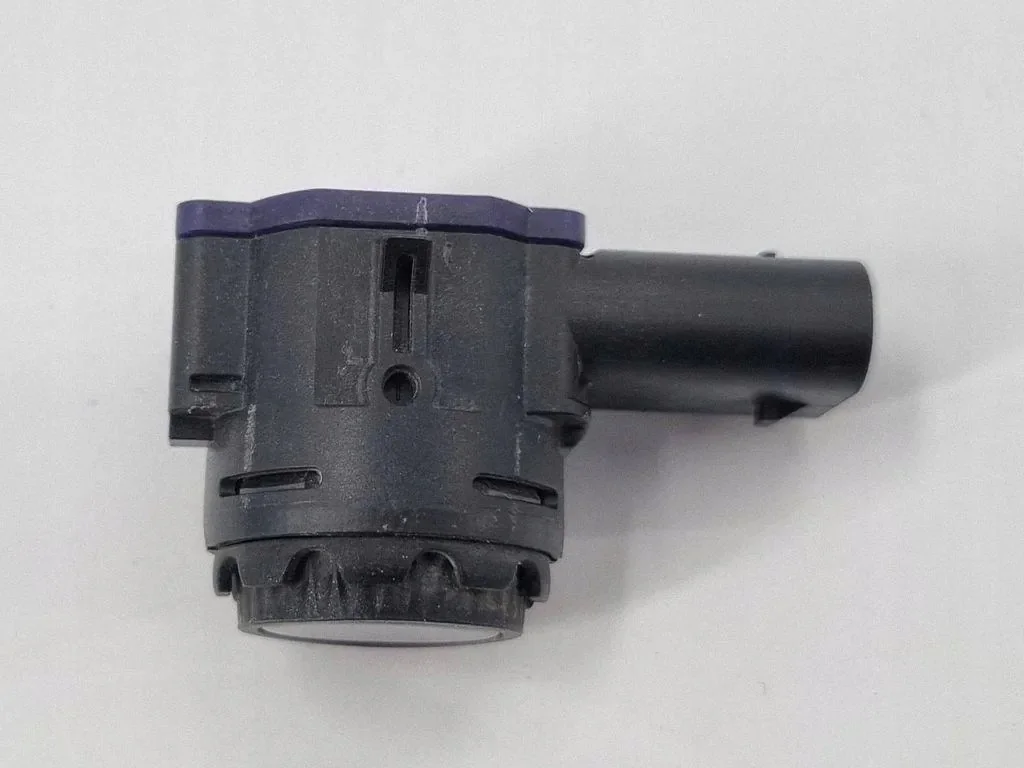 Mercedes GLC C254 PDC Sensor A2239054210 image 4