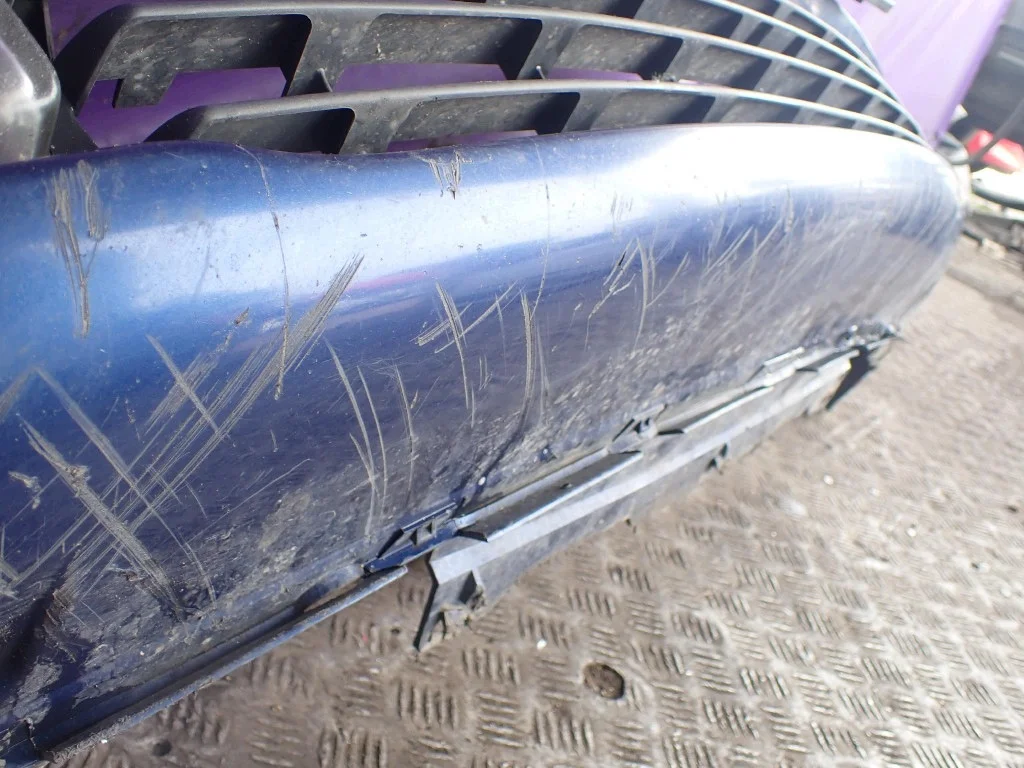Opel Zafira A Stoßfänger vorne Z21B image 8