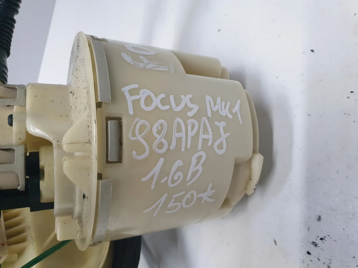 Polttoainepumppu Ford Focus 1.6 98APAJ thumbnail 4