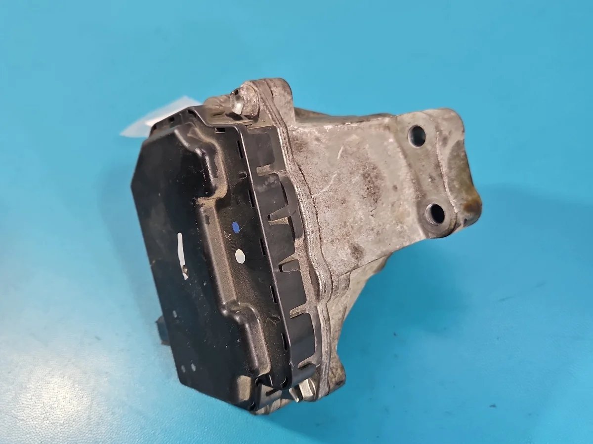 Phasensteller Toyota Corolla E15 1.6 VVTi 222A0-37016 image 4