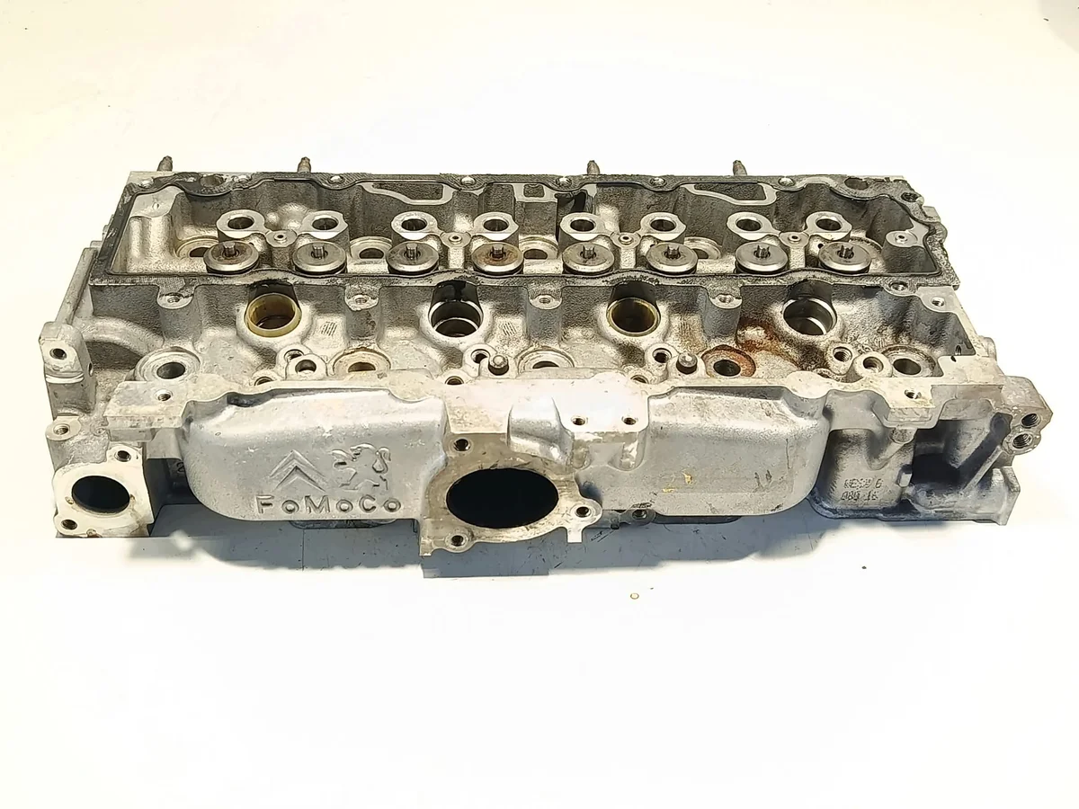 Cilinderkop Ford Fiesta 1.4/1.6 TDCI thumbnail 2
