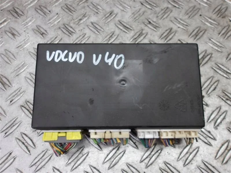 Volvo V40 Komfortmodul 30621304 image 2