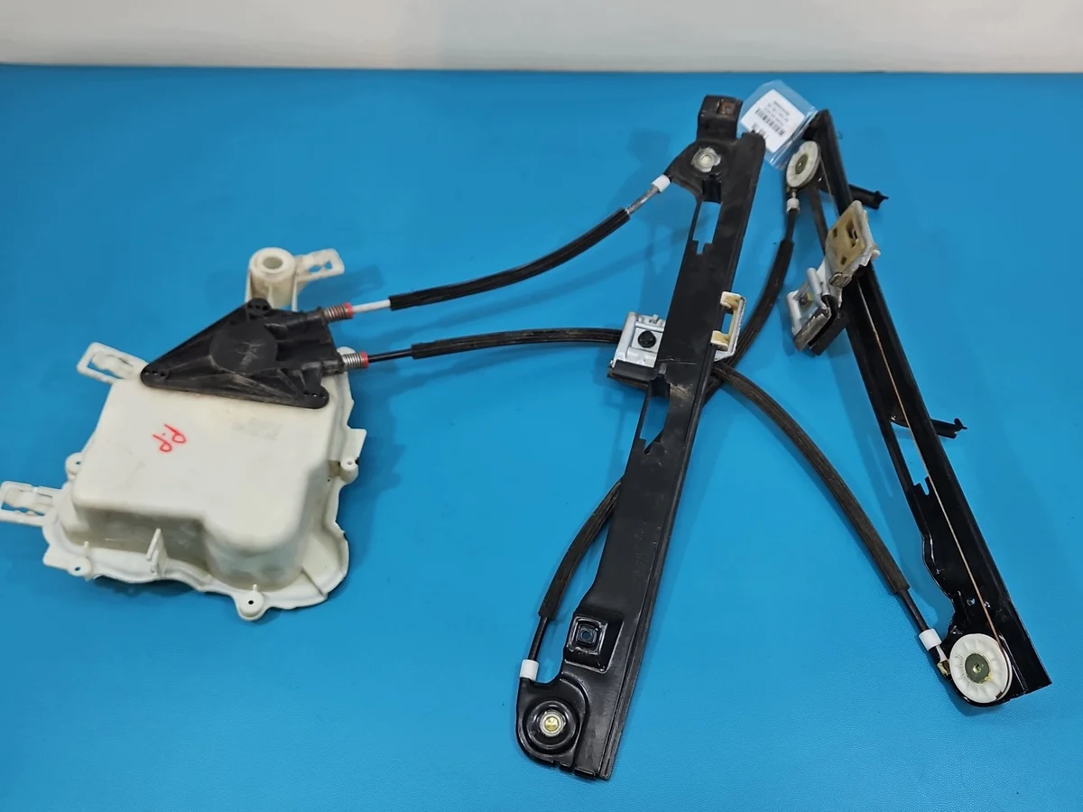 Elevalunas Seat Toledo III 1K0959792C image 3