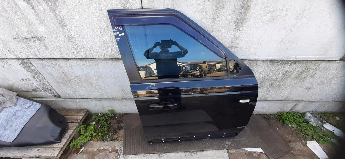 Porte Avant Droite Range Rover L320 LAK.LRC697 image 3