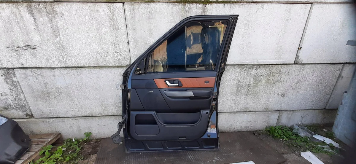 Porte Avant Droite Range Rover L320 LAK.LRC697 image 9