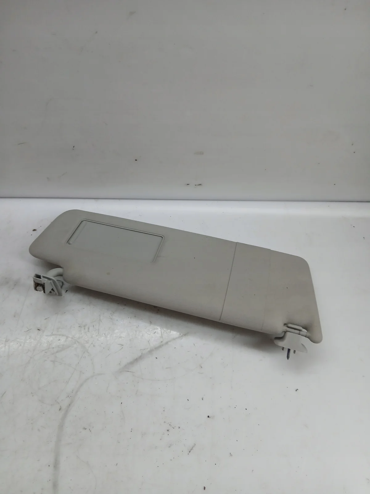 VW Tiguan Zonneklep 5N0857552H