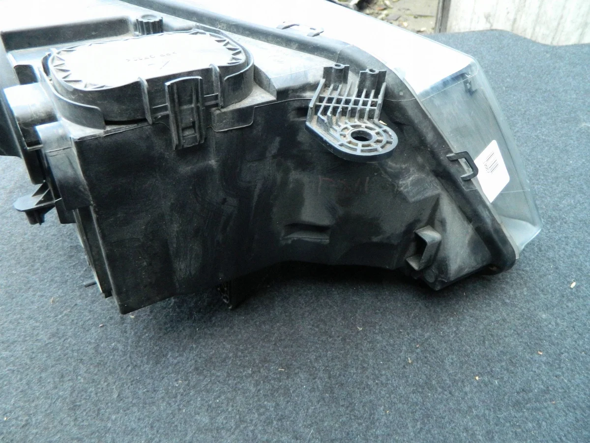 Phare avant gauche BMW X3 F25 OEM 7217289 image 4