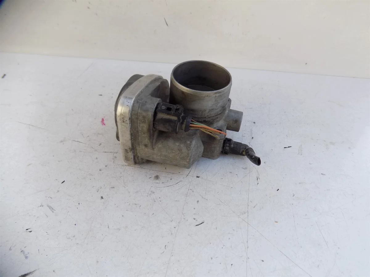 Renault kaasuläppäkotelo 1.4-2.0 16V image 3