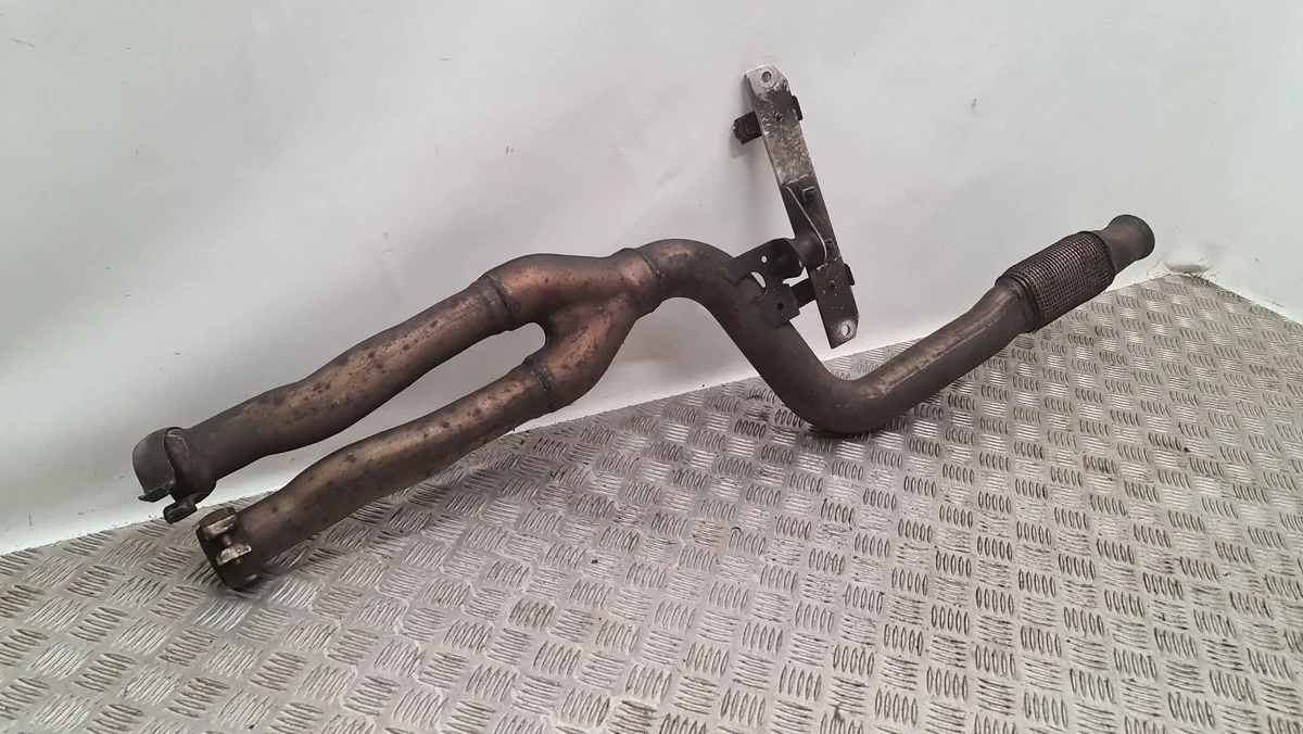 Uitlaat Mercedes C W204 A2044909119 image 3
