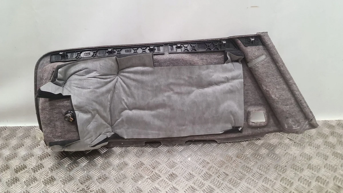 Kofferraumverkleidung rechts Volvo V60 II Cross Country 32131401 image 5