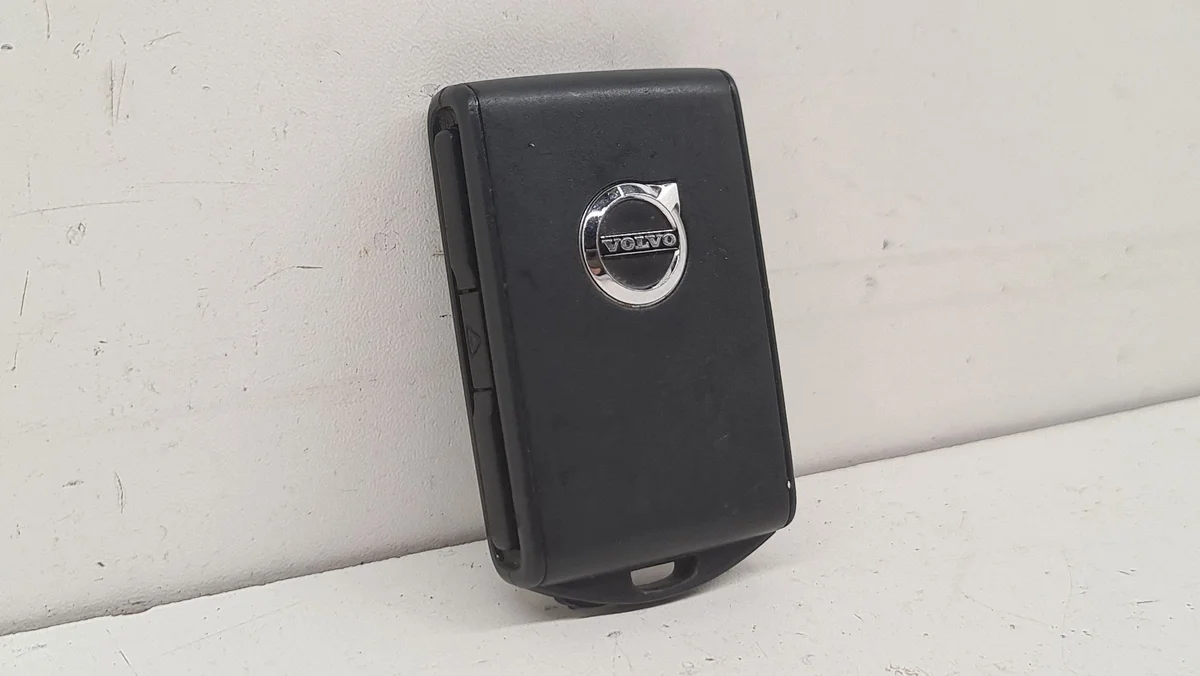 Chave Volvo V60 31652629 Usada image 3