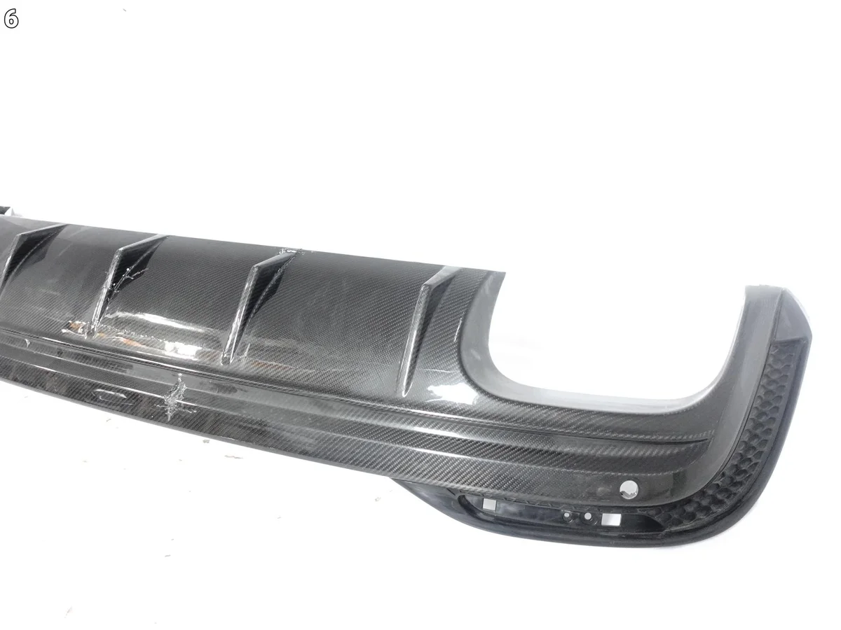 Maserati Grecale takadiffuusori image 7