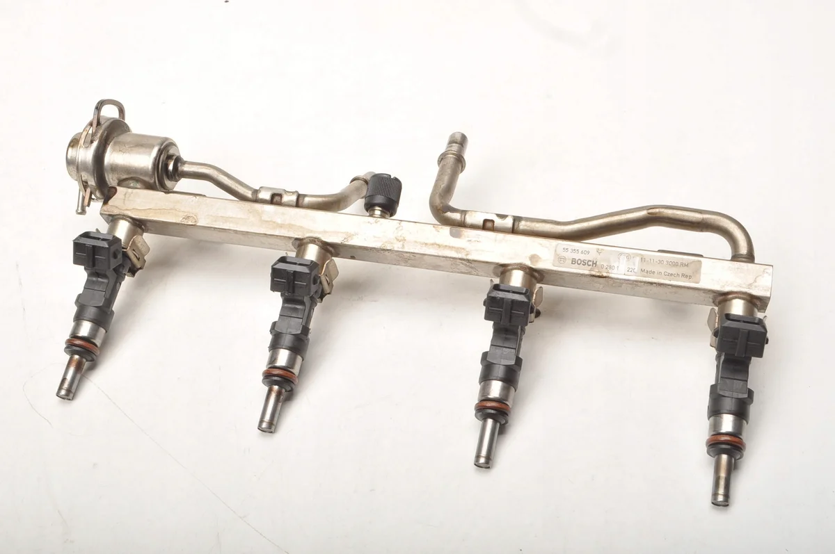 Opel 1.6 Turbo Injector Rail 0280158108