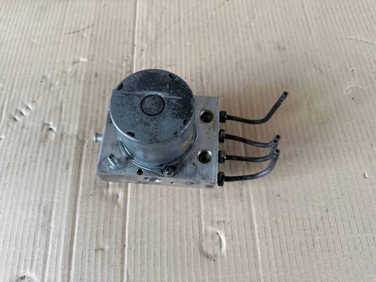 Bomba ABS Chevrolet Camaro 84653125 3.6L 2019