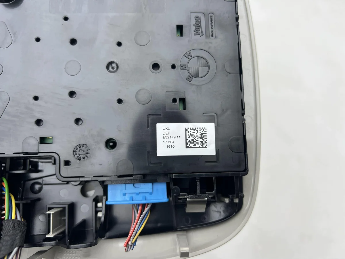Mini Countryman F60 Innenleuchte gebraucht thumbnail 5