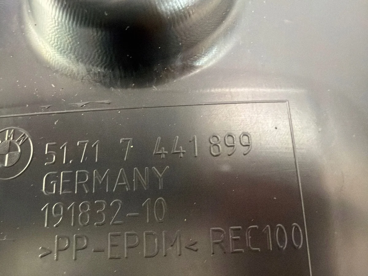 BMW Z4 G29 Radhausschale vorne links image 3