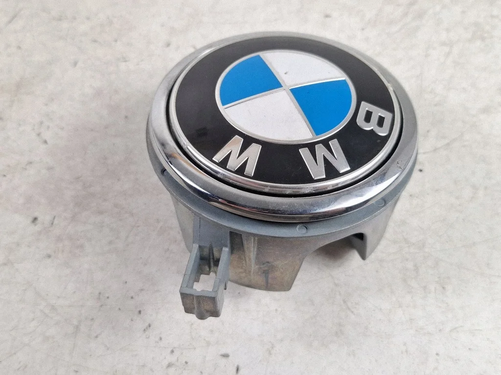 BMW 6 F13 Heckklappen-Griff Emblem 7227733 image 4
