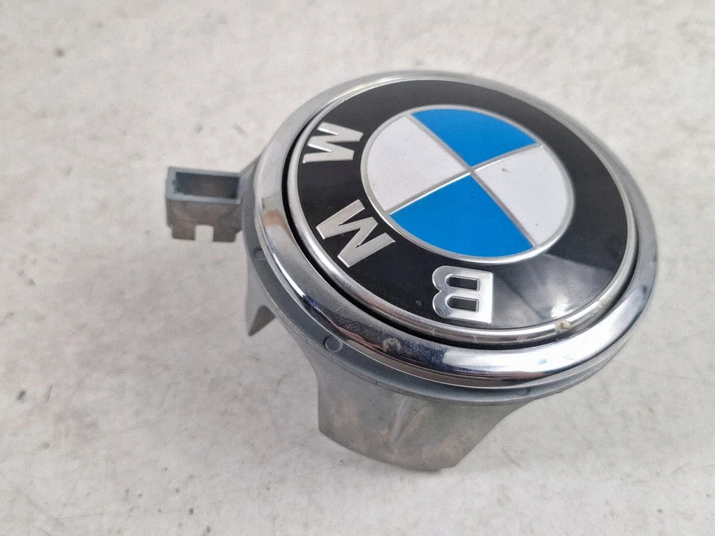 BMW 6 F13 Heckklappen-Griff Emblem 7227733 image 5