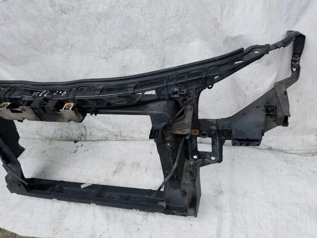 Audi TT 8J 2.0 TFSI front reinforcement image 3