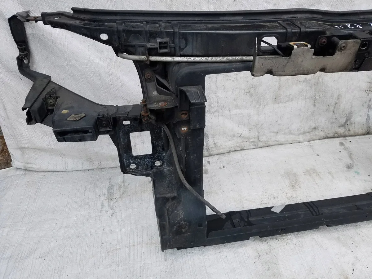 Audi TT 8J 2.0 TFSI front reinforcement image 4