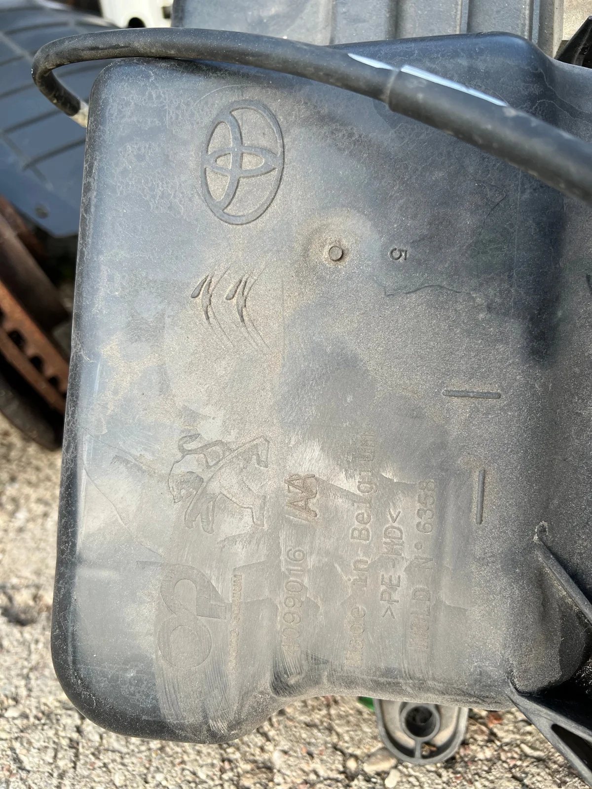 AdBlue Tank Peugeot Jumpy 4099016 image 7