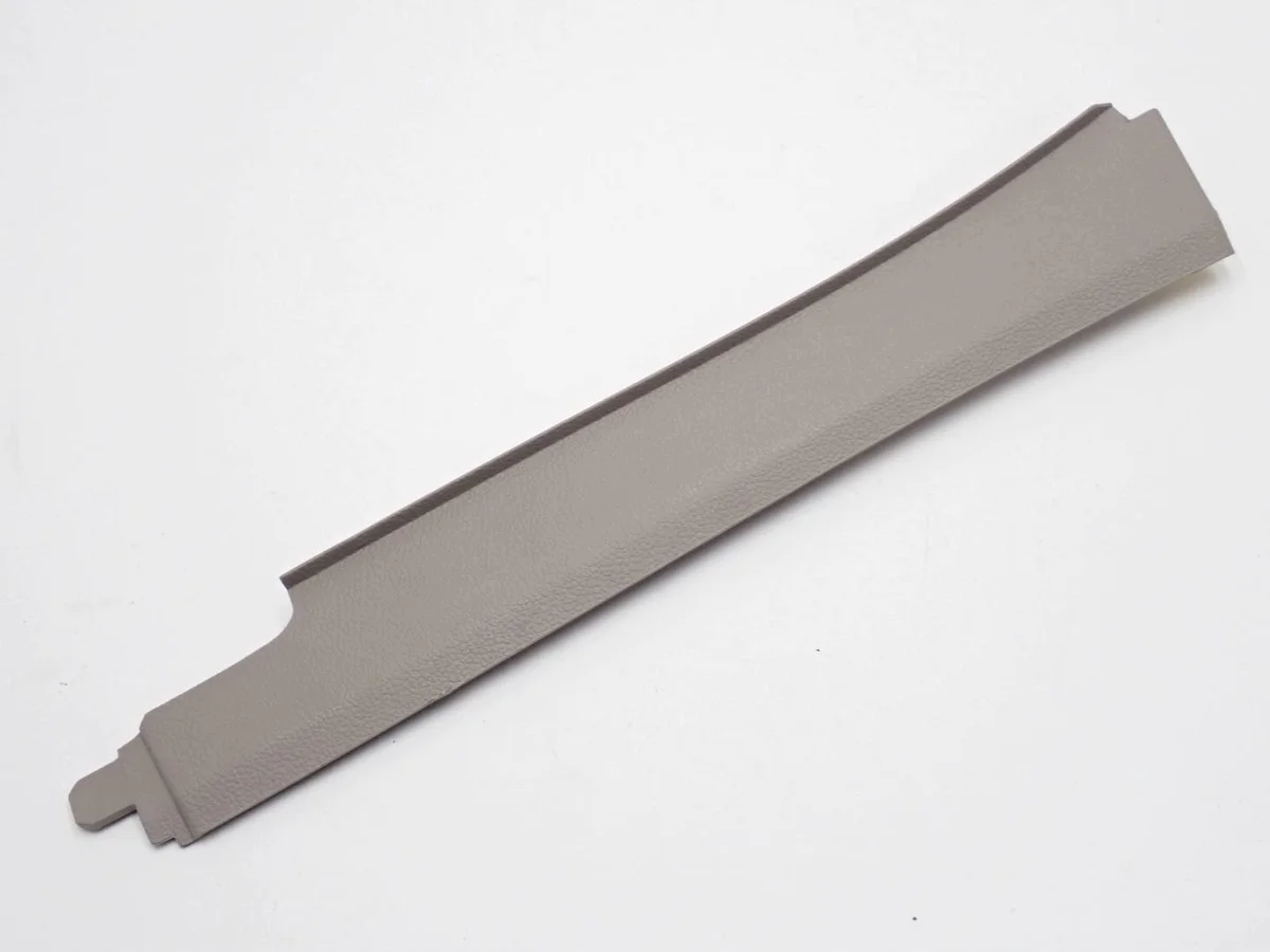 Cubierta Pilar Izquierdo Delantero VW Multivan T7 7T0868237
