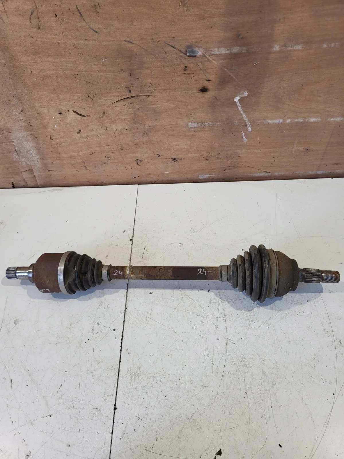 Antriebswelle Links Kurz 1.2THP Citroen C4 B7 image 4