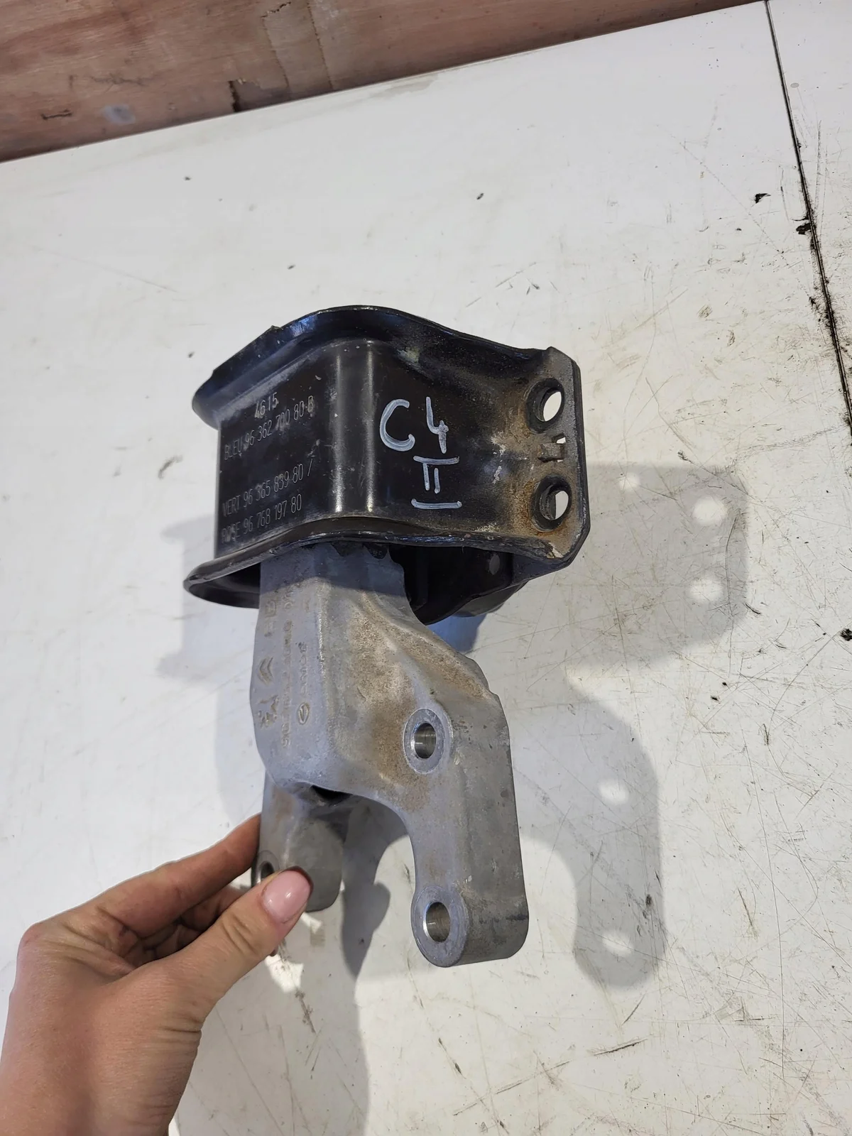 Motorlager 1.2THP Citroen C4 B7 DS4 9676523080 image 3