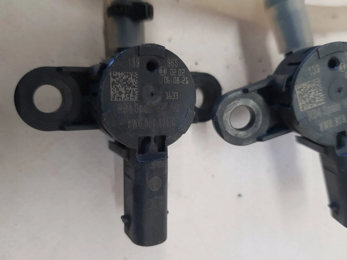 Audi A4 B9 Schok-sensor Airbag 8W0959121C thumbnail 1