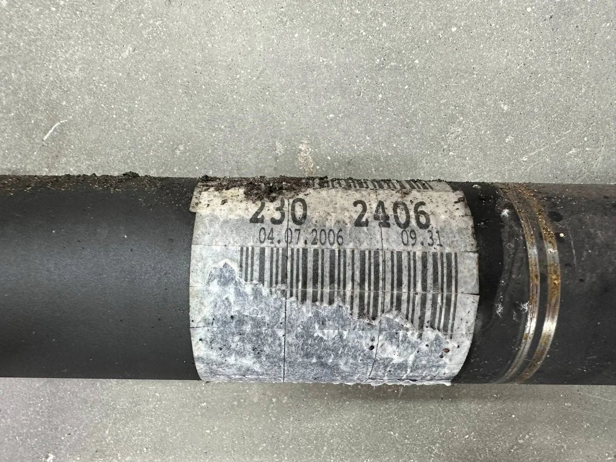 Drivaxel Mercedes SL350 M272 R230 A2304102406 image 4