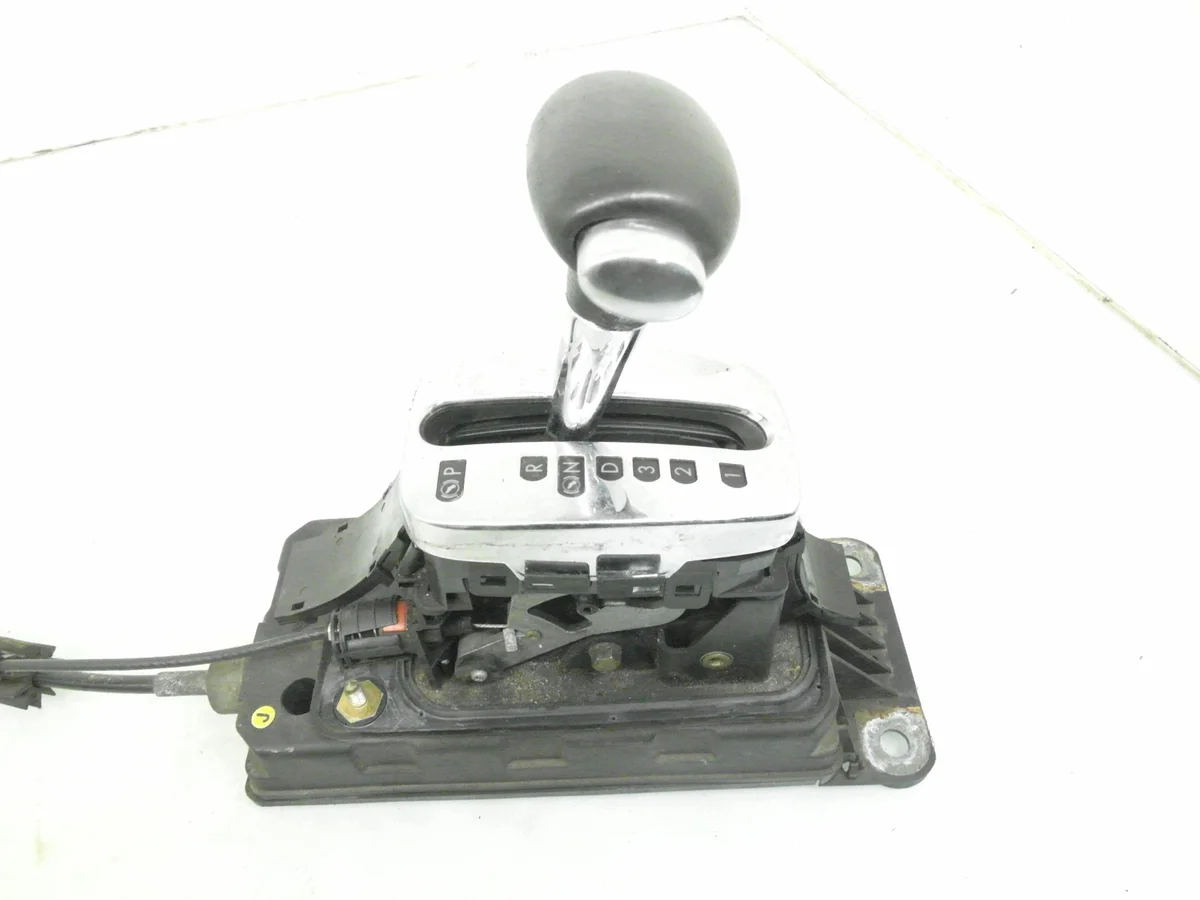 Levier VW Golf IV 1.9 TDI Automatique image 10