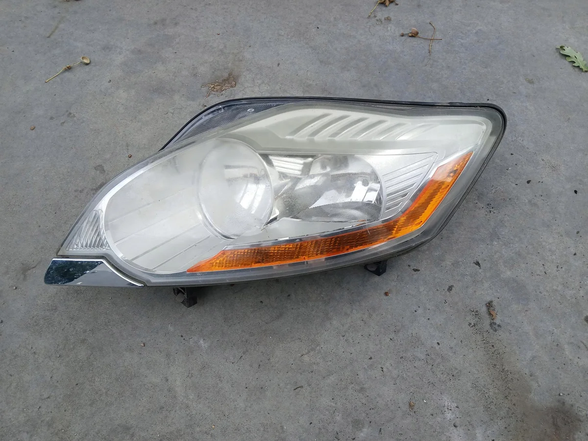 Ford Kuga Mk1 ajovalo vasen 8V41-13W030-BE