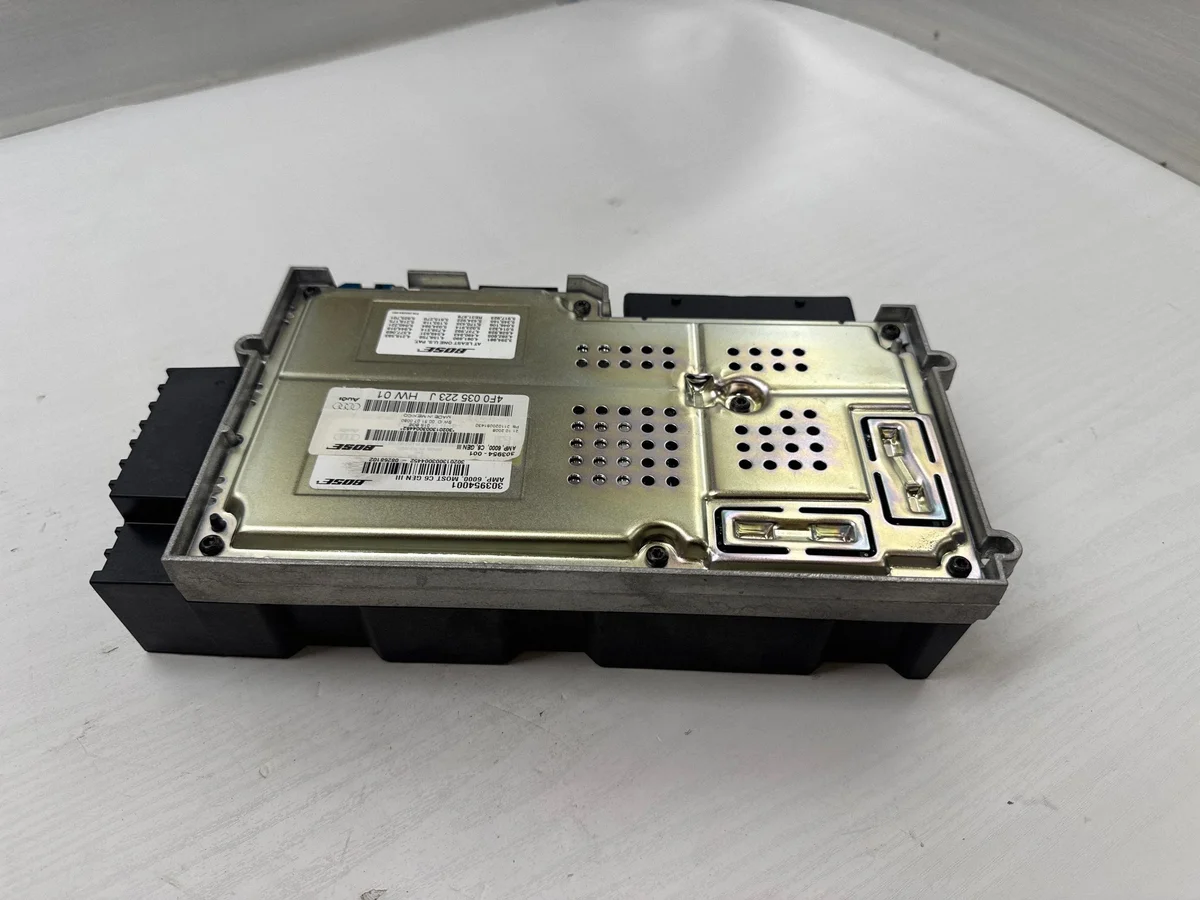 Förstärkare Audi A6 S6 C6 4F - OEM 303954001 image 8