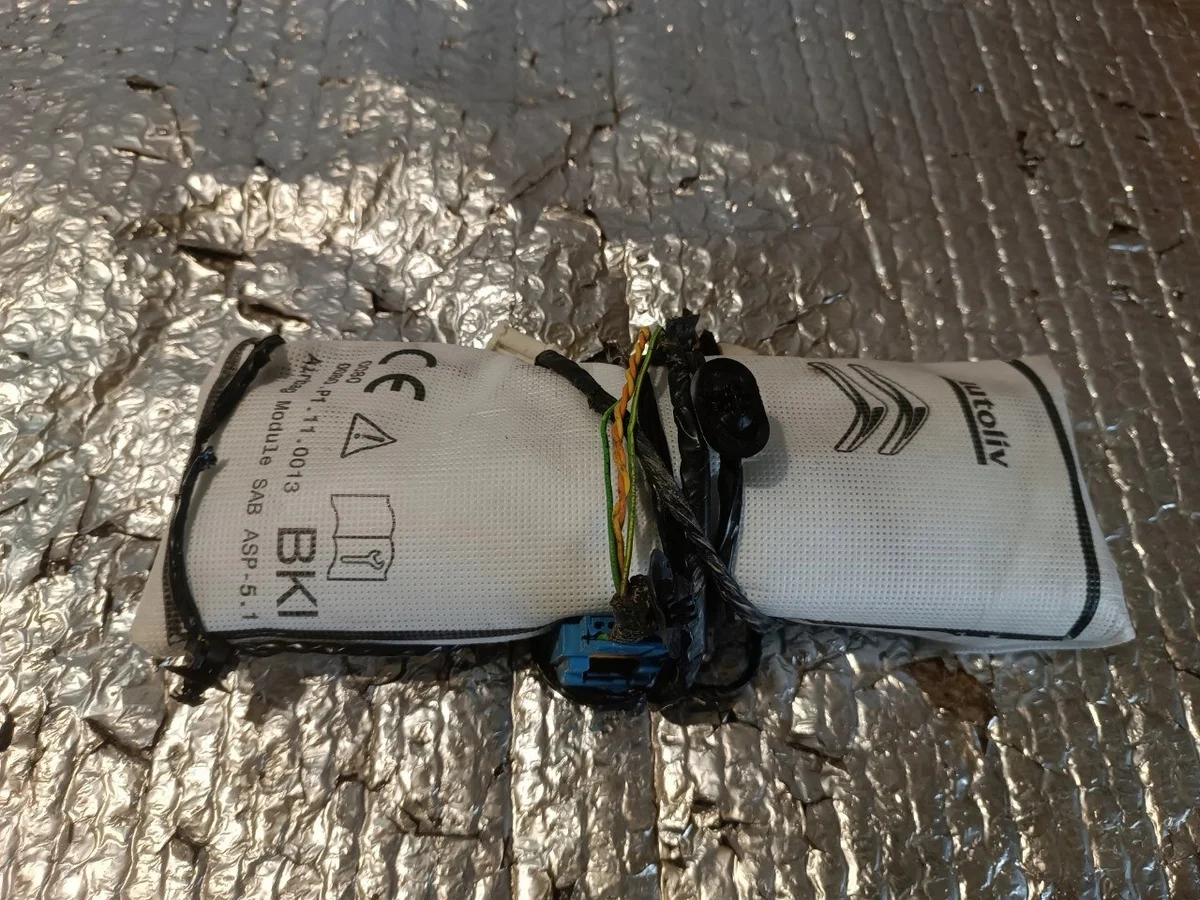 Istuinpehmuste Citroen C4 Cactus Oikea