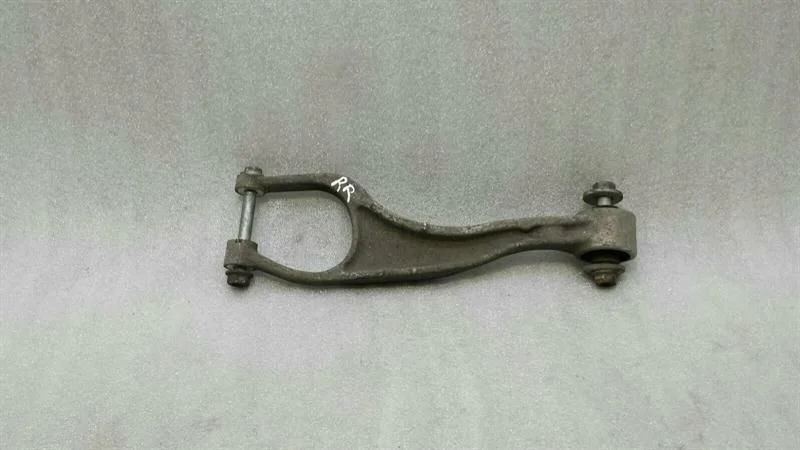 Braço de suspensão traseiro direito Porsche 911 991 99133134102